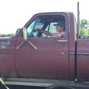 Meet your Posher, Paula